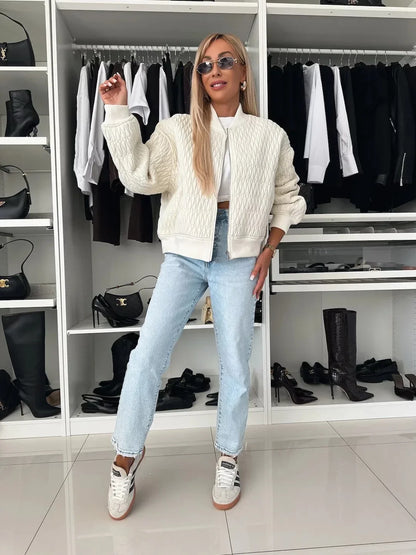 Johanne | Kvinders Stilfulde Vatteret Bomberjakke med Ribkant